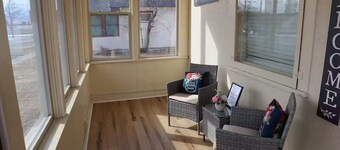 Mount Powell Getaway walking distance to downtown