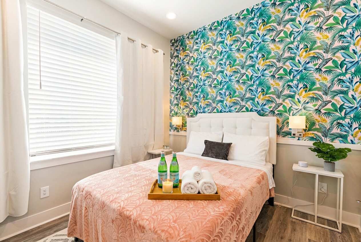 4 Schlafzimmer, Schreibtisch, Bügeleisen/Bügelbrett, WLAN