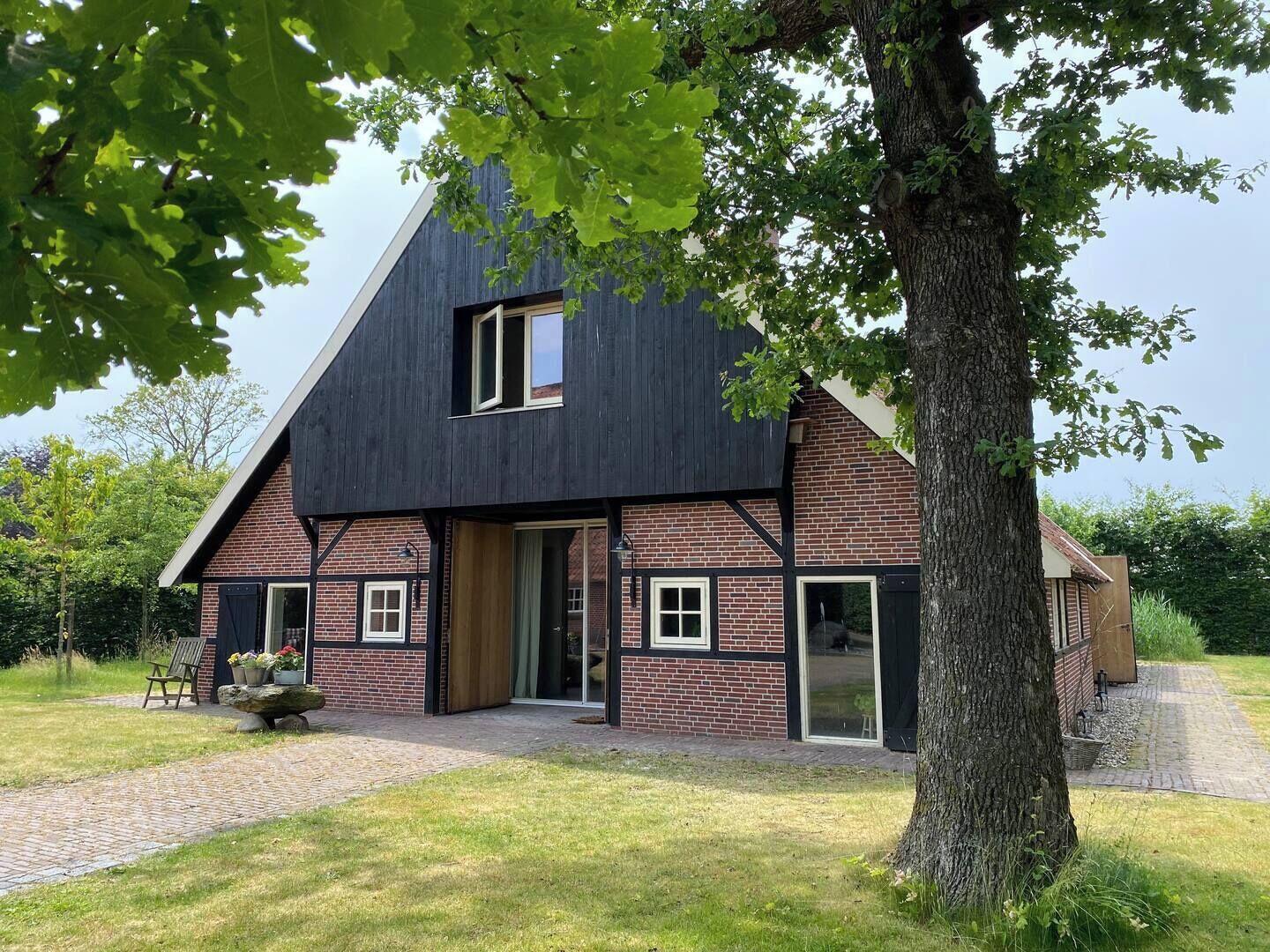 The building in which four lodges are located