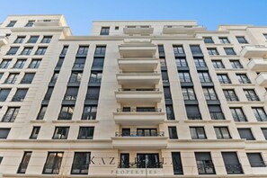 Exterior - KAZA BELLA - Beautiful apartment near Paris (Saint-Ouen-sur-Seine)