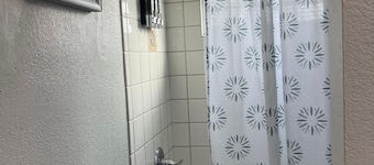 Beautiful 1-bedroom apartment with AC in fabulous Lakeland