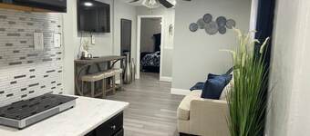 Beautiful 1-bedroom apartment with AC in fabulous Lakeland