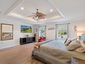 4 bedrooms, desk, iron/ironing board, WiFi