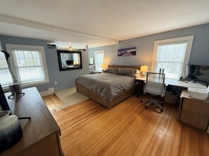 3 bedrooms, iron/ironing board, WiFi, bed sheets - World Cup 2026 • Spacious Montclair Home Near MetLife Stadium (Montclair)