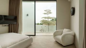 Bureau, fer et planche Ă repasser, Wi-Fi, draps fournis