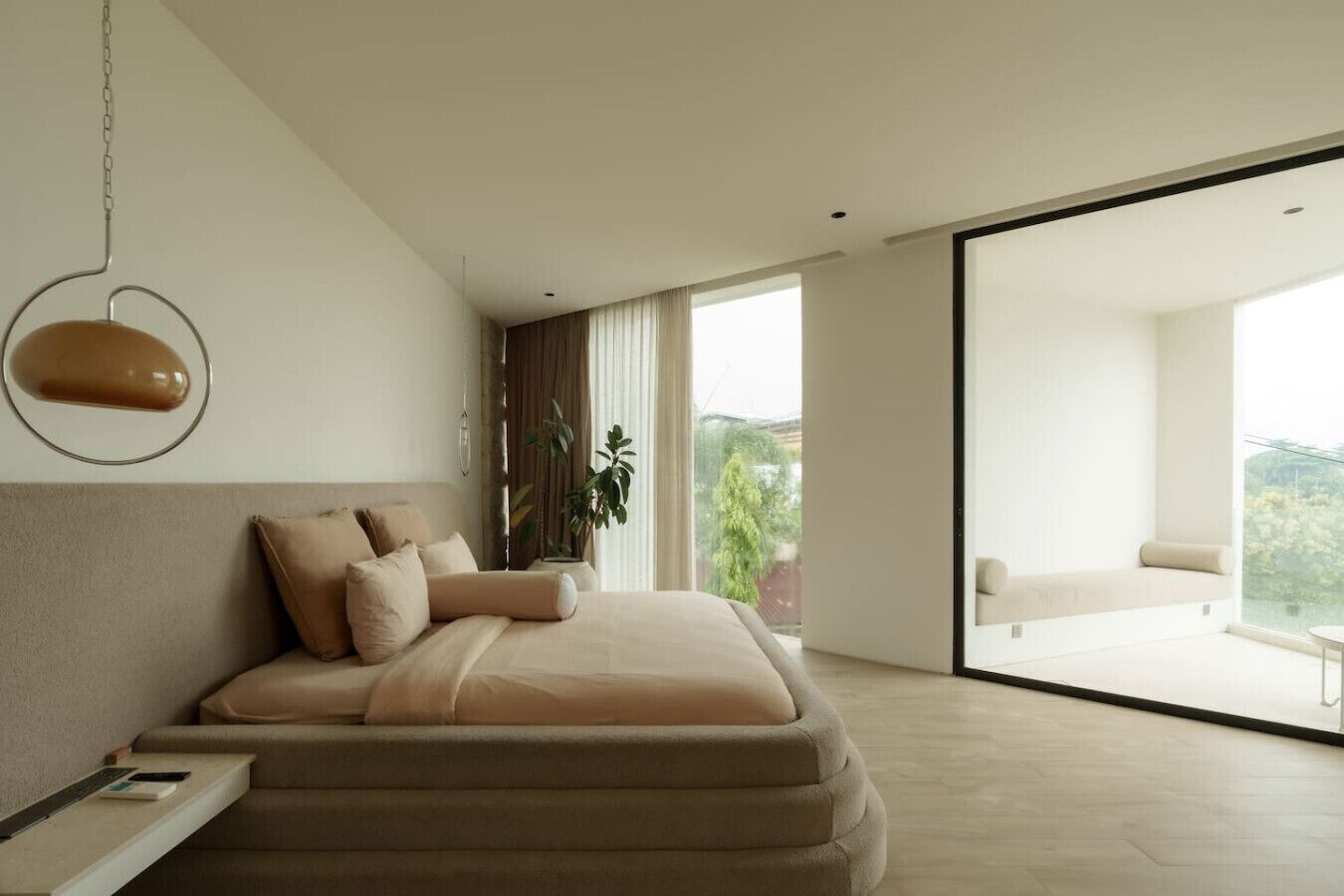 Schreibtisch, Bügeleisen/Bügelbrett, WLAN, Bettwäsche