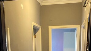 Family Apartment, Balcony, City View | Interior - KARMİLİFE KONAKLAMA (Karaman)