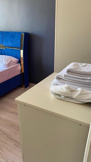 Family Apartment, Balcony, City View - KARMİLİFE KONAKLAMA (Karaman)