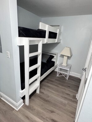 1 habitación, internet y ropa de cama 