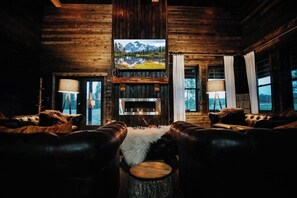 Interior - Luxe Nordic Barndominium Retreat at Black Pine (Chattaroy)