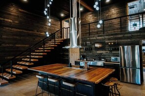 Fridge, microwave, oven, stovetop - Luxe Nordic Barndominium Retreat at Black Pine (Chattaroy)