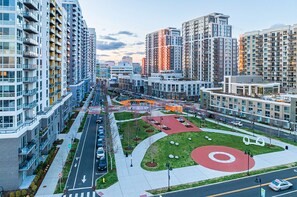 Exterior - Cozy 1-Bedroom Studio in Downtown Stamford! (Stamford)