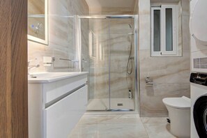 Hair dryer, towels - Prime 2BR Mellieħa APT Close to Malta’s Best Beach (Mellieħa)