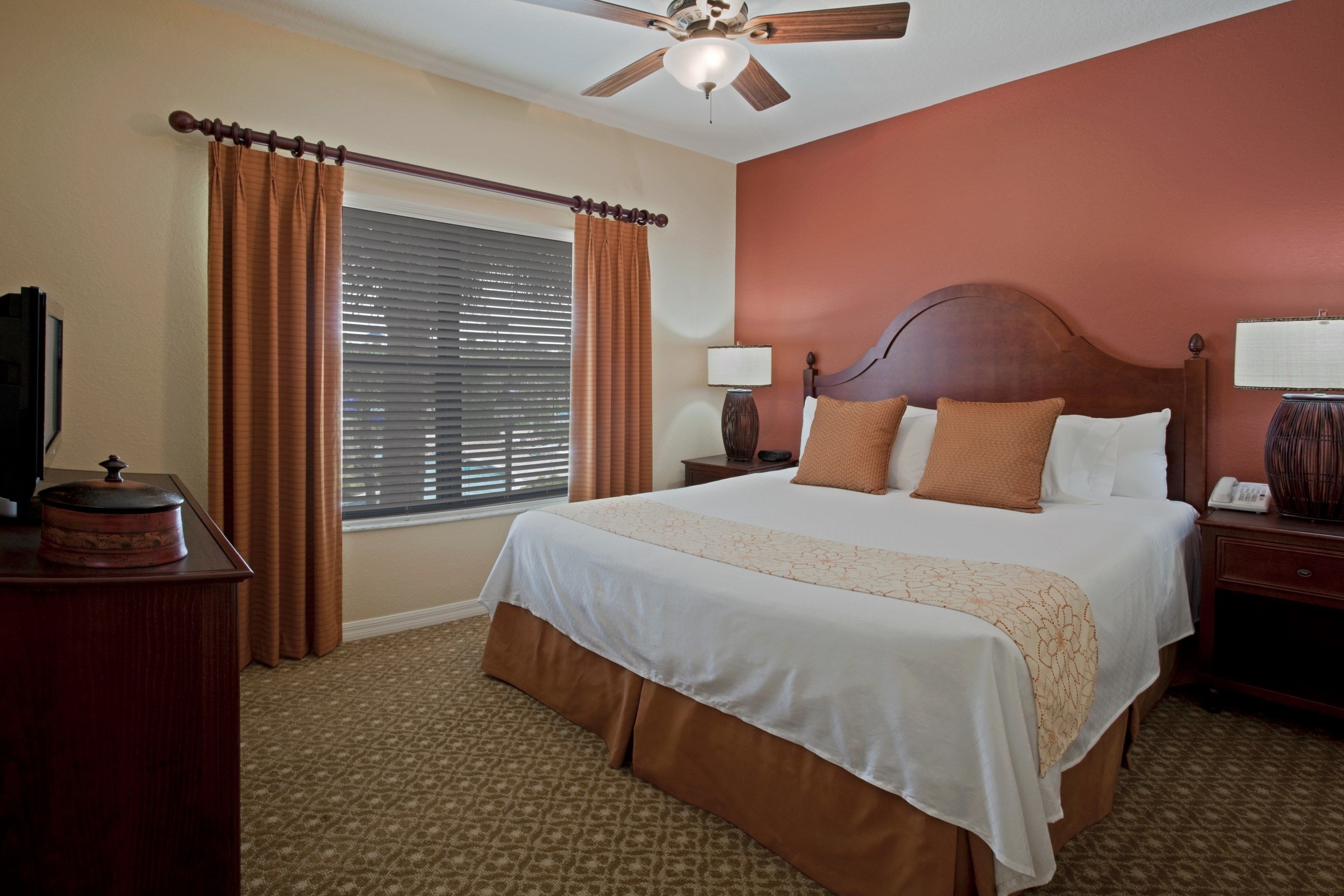 Een kluis op de kamer, gratis wifi, beddengoed