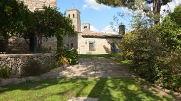 Enceinte de lâhĂ©bergement