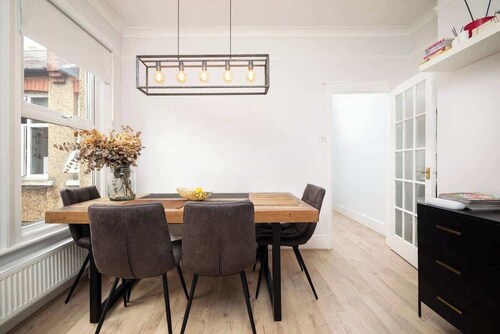 Gorgeous Spacious Garden Flat, Wood Green