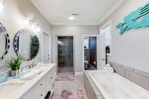 Bathroom - Luxury - Divine By The Beach (Atlantic Beach)