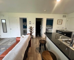 2 dormitorios, tabla de planchar con plancha, wifi y ropa de cama