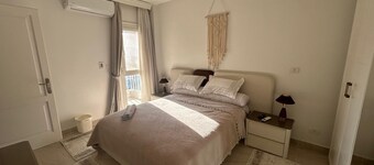 Cozy Retreat in Madinty & Work-Station