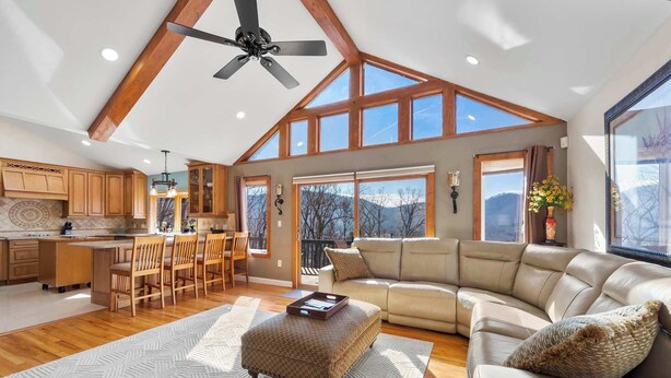 Unclassified image, 1 of 46, button - Five Kings Retreat - 5 BD 3 BTH Mountain Home (Asheville)