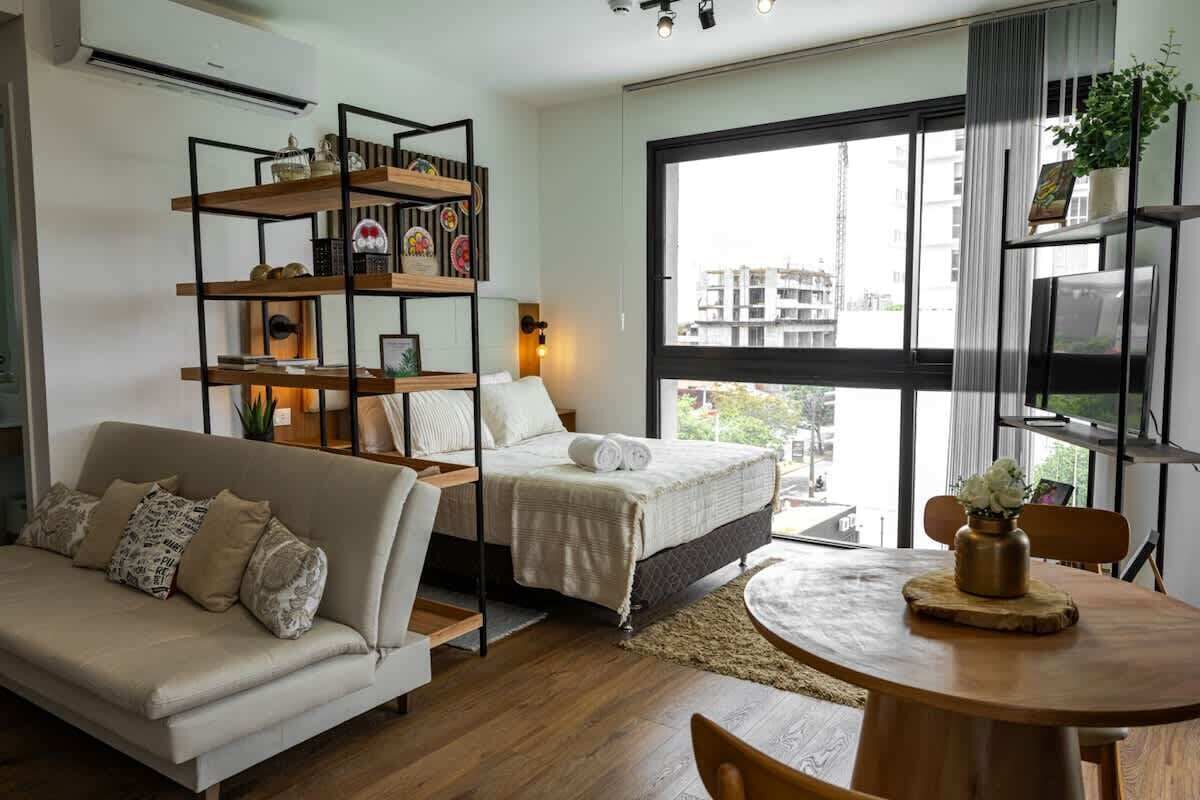 Cozy Loft Steps From Everything - Asunción