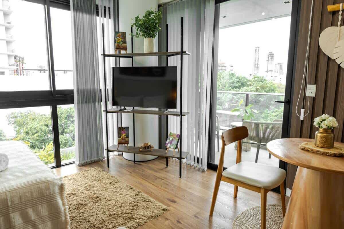 1 habitación, tabla de planchar con plancha, wifi y ropa de cama 