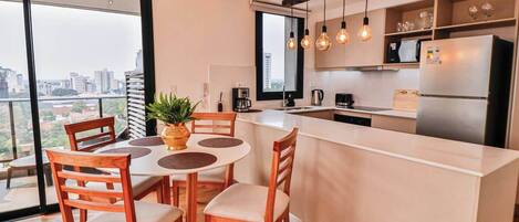 Fridge, microwave, oven, stovetop