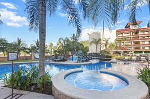 Pool - Oceanfront The Palms 104 by Jaco Vacation (Jaco)