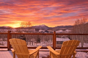 Property grounds - Top-of-the-World Mtn Views | Adventure Basecamp (Silverthorne)