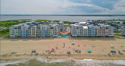 Bayview Sunset Beach Retreat | 4th Floor