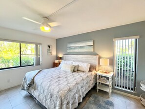 Iron/ironing board, free WiFi, bed sheets - BT 6511 Pond View Condo - Welcome to Paradise (Fort Pierce)