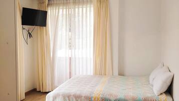 4 dormitorios, cuna de viaje, wifi gratis y ropa de cama