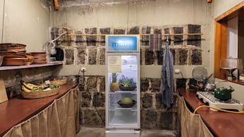 Lemari es, oven, kompor, dan blender