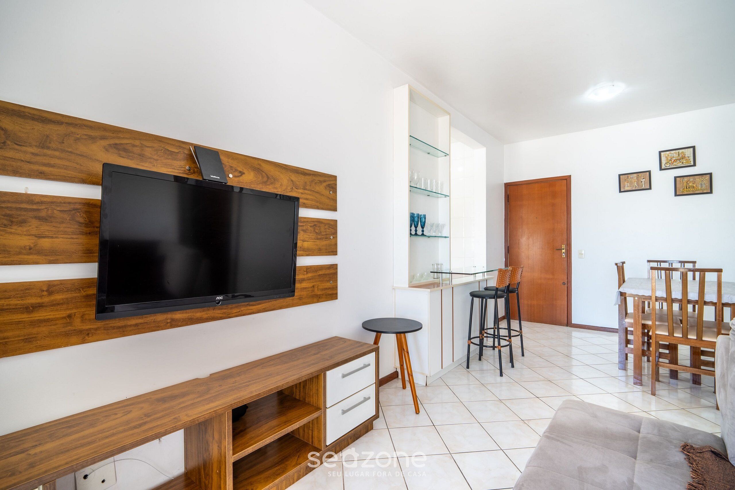 Apartamento básico | Zona de estar