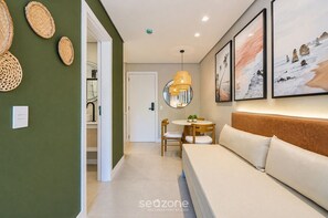 Living area - Studio in Center of Rosa, Rooftop w/ Pool Rso0012 (Imbituba)