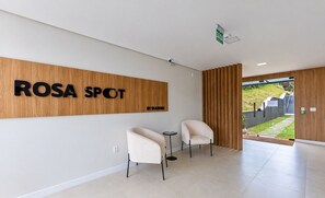 Interior - Studio in Center of Rosa, Rooftop w/ Pool Rso0012 (Imbituba)
