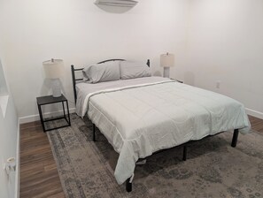 3 quartos, berço de viagem, Wi-Fi, roupa de cama