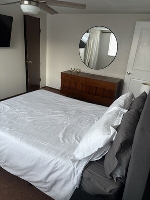 3 habitaciones, cuna de viaje, wifi gratis y ropa de cama