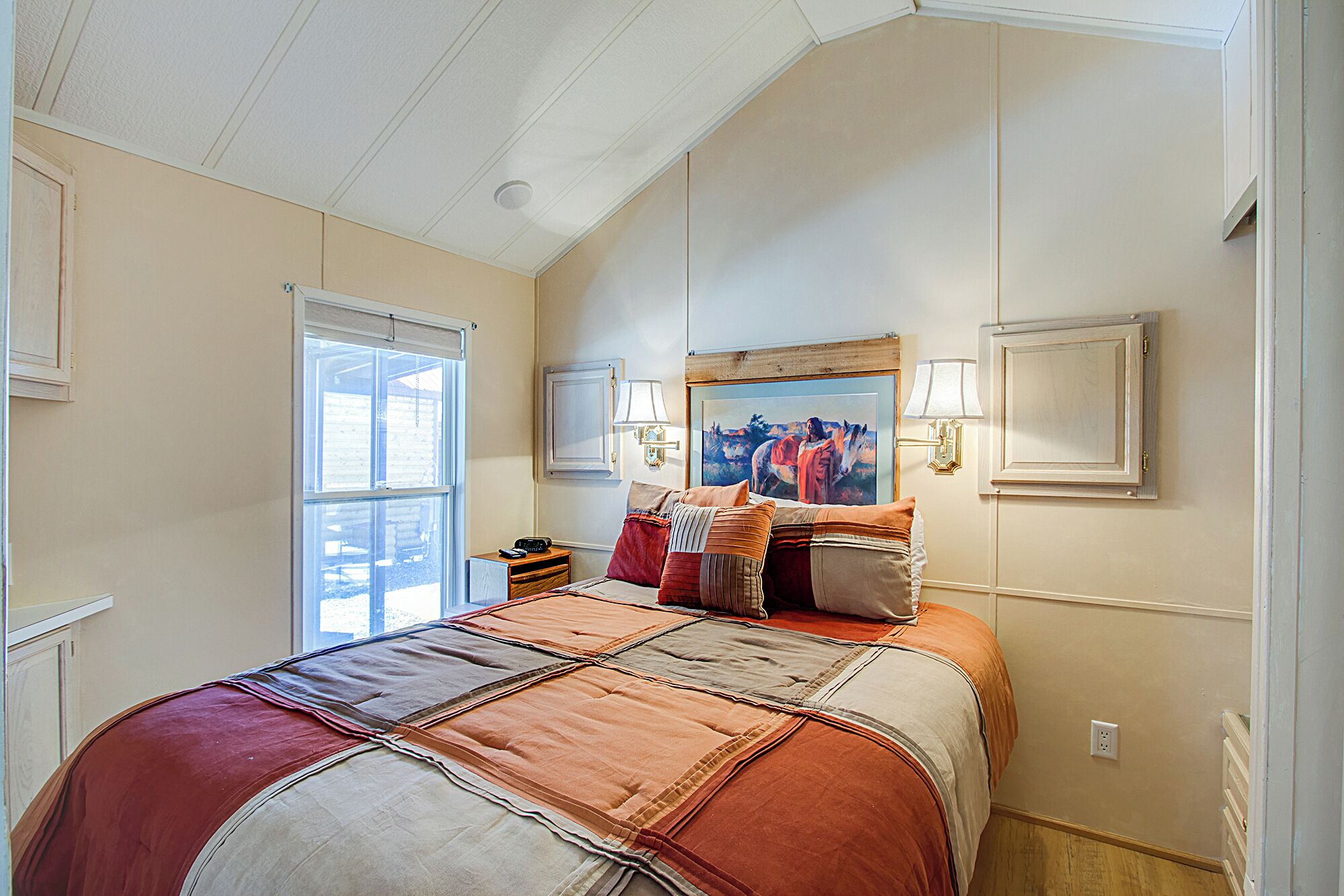 Chalet (1 Bedroom) | Interior