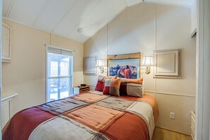 Chalet (1 Bedroom) | Interior - #84 Tiger Run (Breckenridge)