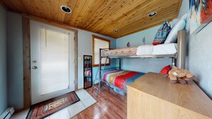 2 bedrooms - #160 Tiger Run (Breckenridge)