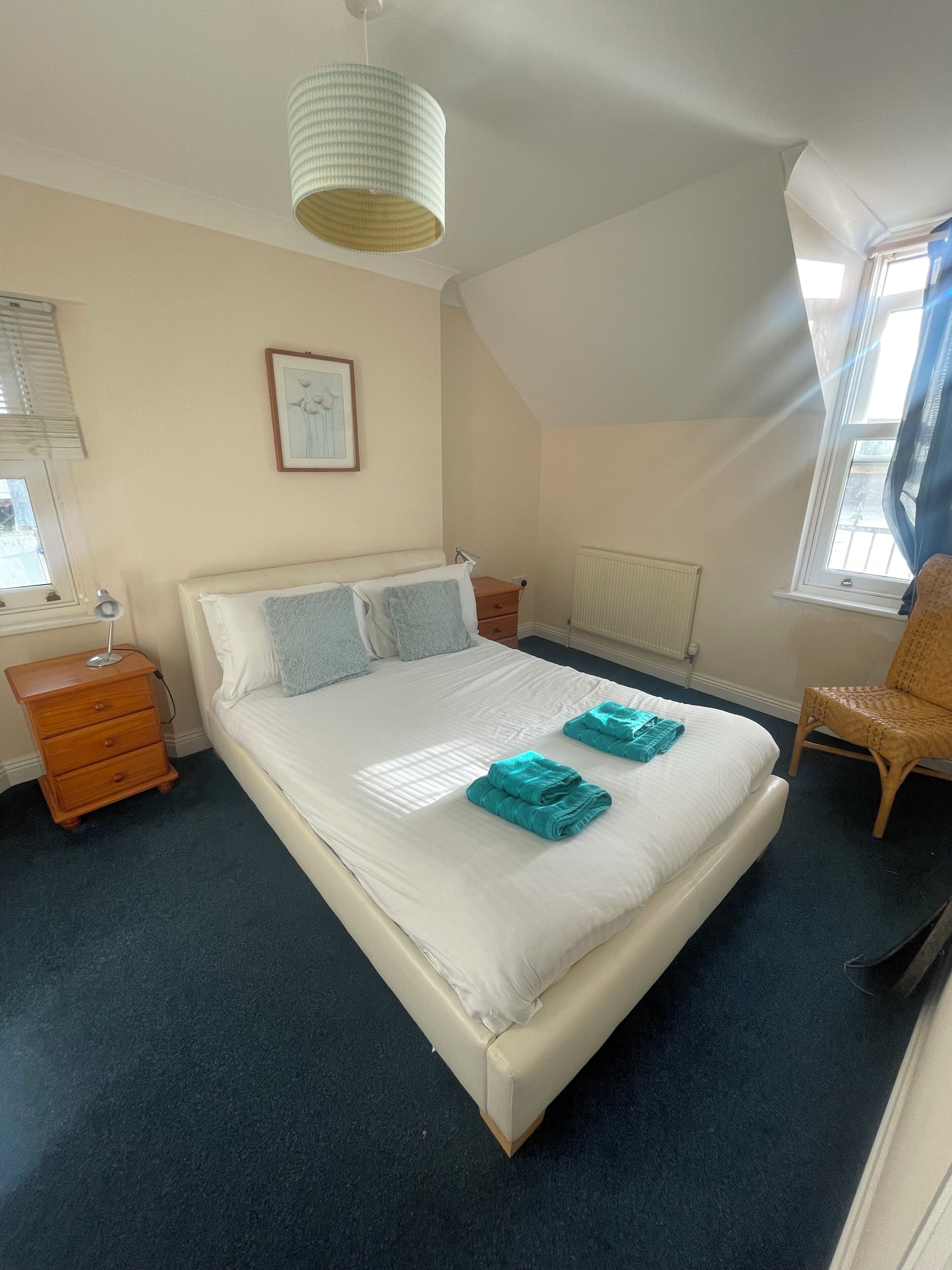 2 Schlafzimmer, Bügeleisen/Bügelbrett, WLAN, Bettwäsche