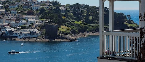 الإطلالة من المنشأة