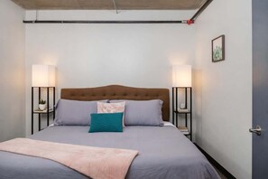 3 quartos, escrivaninha, ferros/tábuas de passar roupa, Wi-Fi