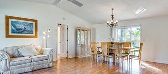 Peaceful Palm Bay Retreat w/ Spacious Yard!