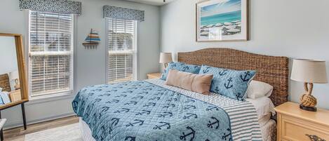 Desk, iron/ironing board, Internet, bed sheets