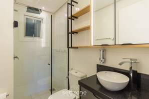 Bathroom - Apt 260m From Mundo do Vapor Dal0417 (Canela)