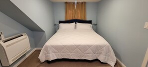 4 chambres, fer et planche à repasser, Wi-Fi, draps fournis