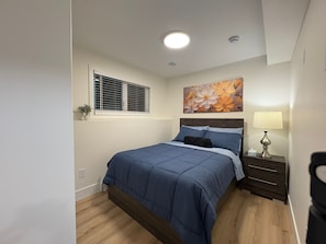 2 dormitorios, tabla de planchar con plancha, wifi gratis y ropa de cama