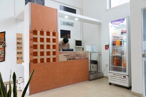 Lobby - Hotel Leguizamon (Salta)